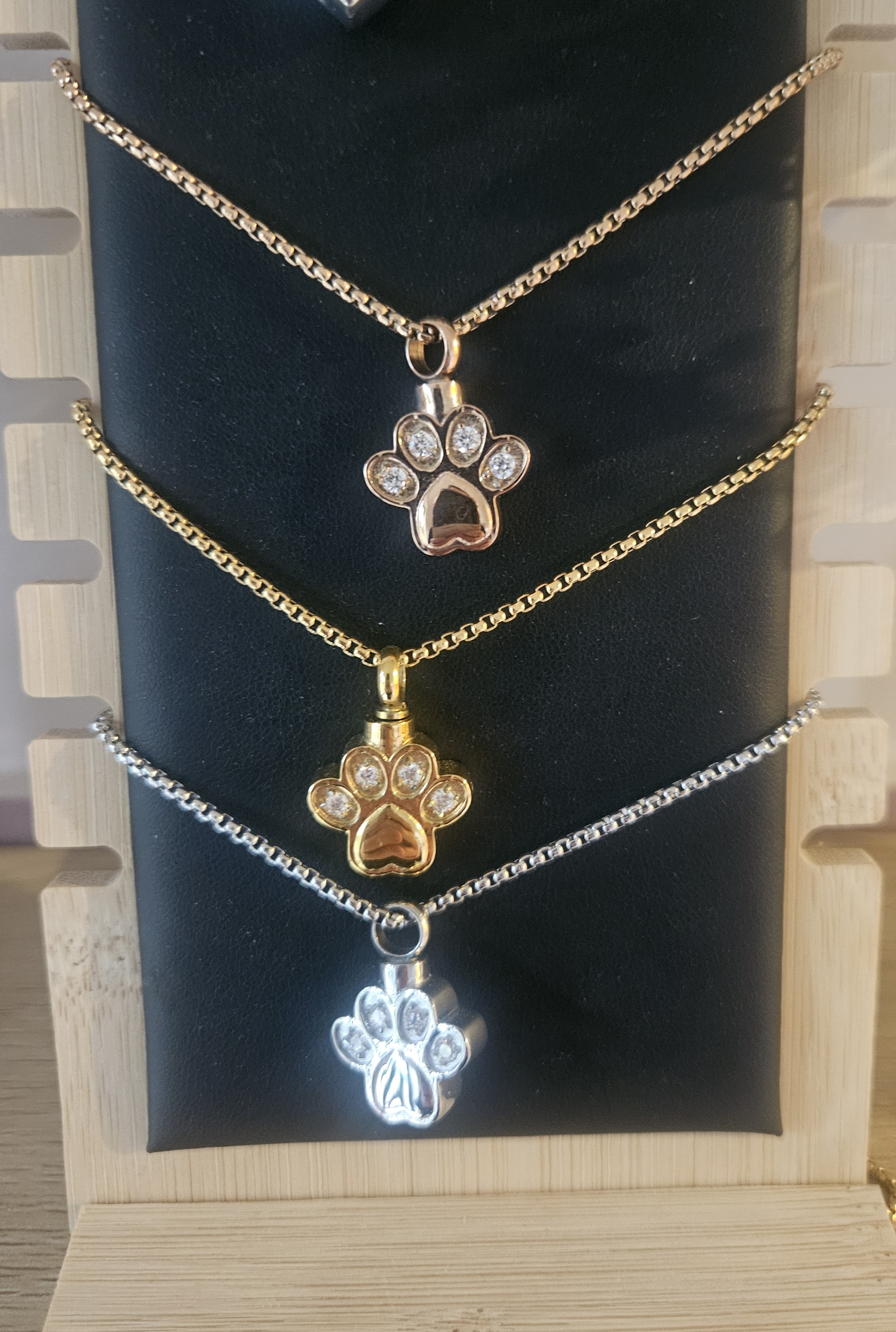 Paw Necklace with Diamond Pads