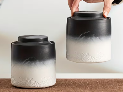 Mountain to Sea Urn