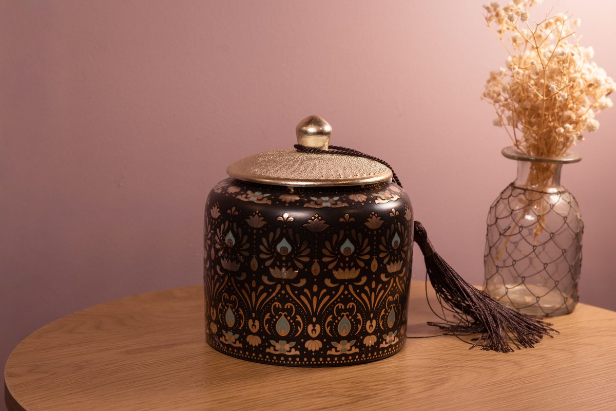 Lotus Black Urn
